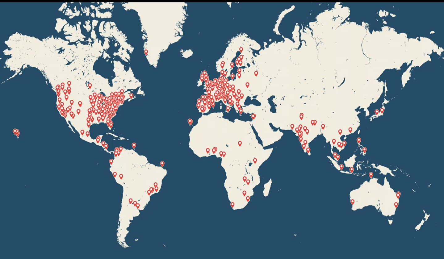 Map highlighting the places where WordCamp events were held in 2016.